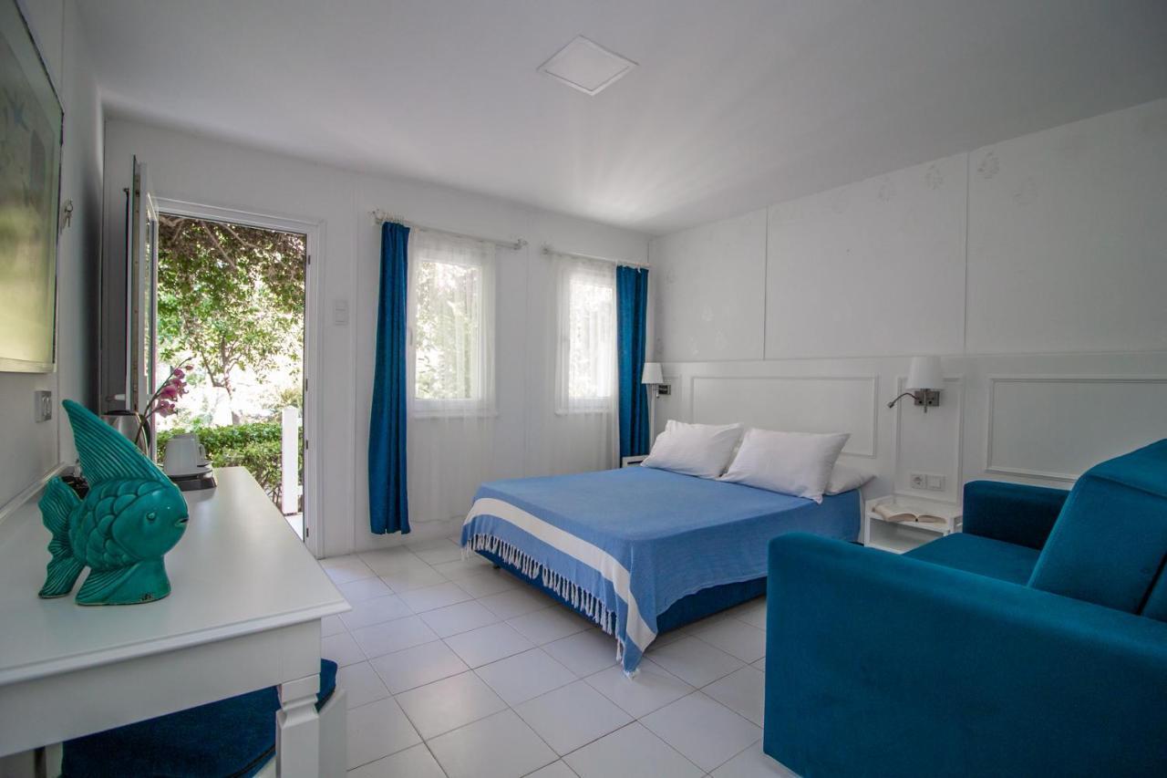 Blue & White Hotel Çıralı Exteriör bild