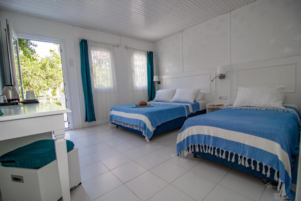 Blue & White Hotel Çıralı Exteriör bild